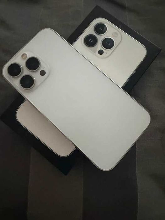 iPhone 13 Pro Conservado com Caixa
