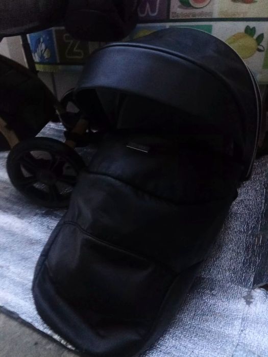 Продам дитячу коляску 2 блока Miobaby  повний комплект.