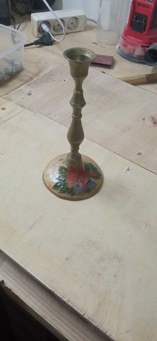 Castiçal muito antigo