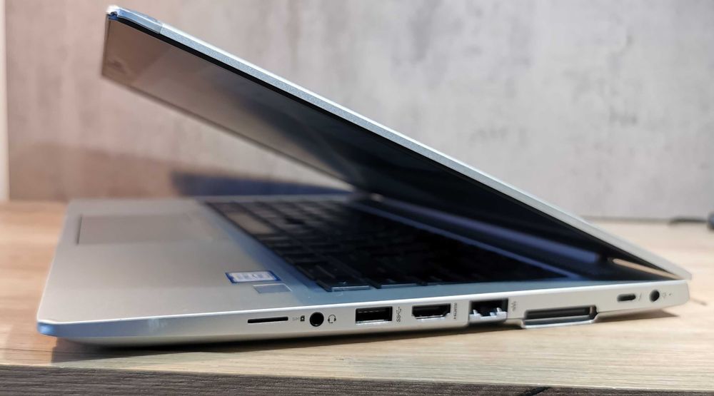 HP ELITEBOOK 840 G5 14"FHD/I5-8250u/W11P - Obudowa #00A