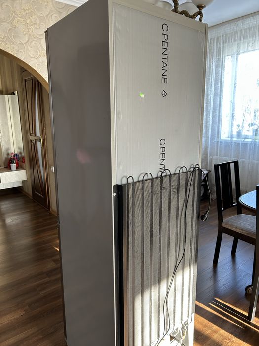 Продається холодильник