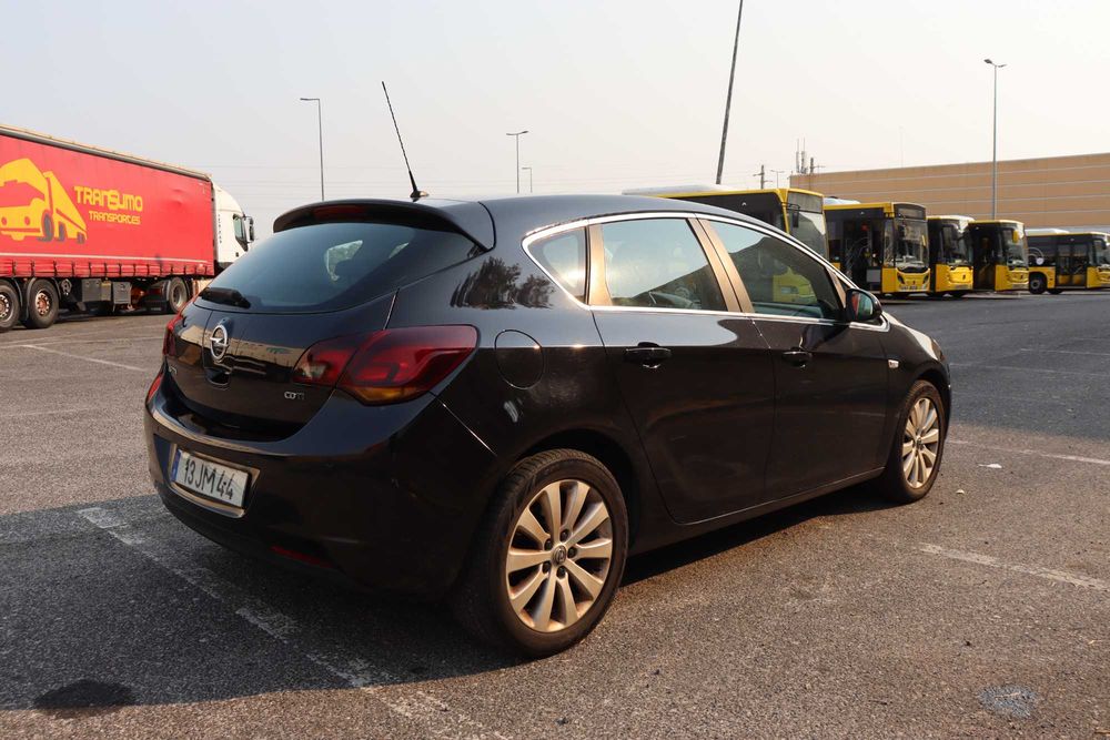 Opel Astra 1.7 Cdti Cosmo 125cv