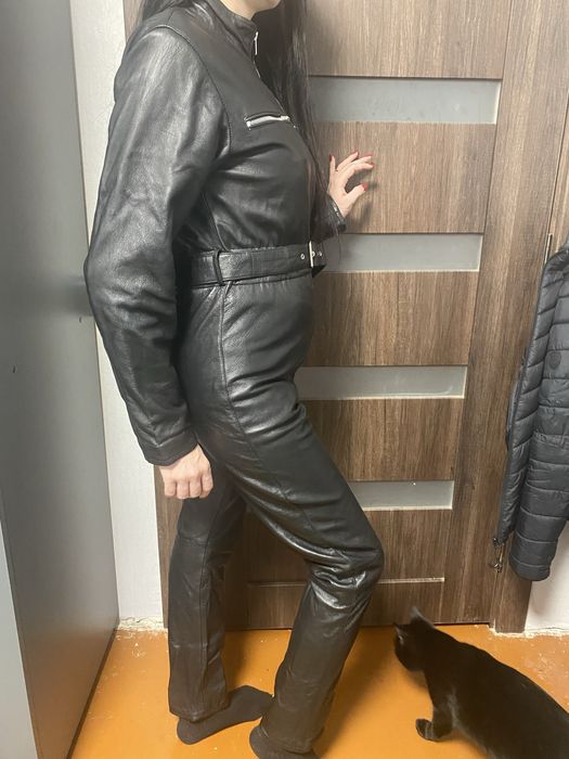 Продам кожаный мото комбинезон