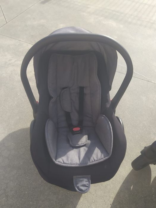 Conjunto carrinho/alcofa + ovo/cadeira de transporte