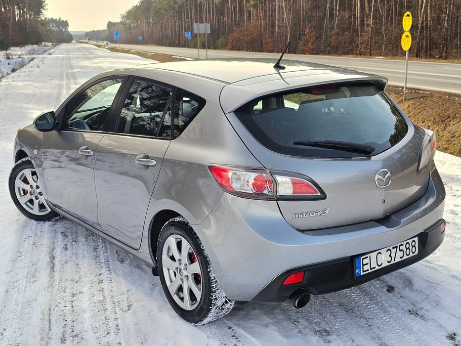 Mazda 3 1.6 Diesel 109 KM 2009 Rok