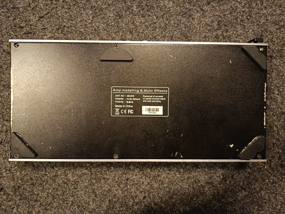 Pedaleira Multi-Efeitos Mooer GE 200