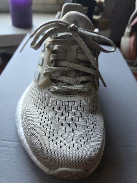 Кросівки Адідас нові, р.36-36,5