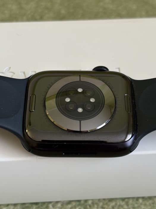 Apple Watch Series 8 (45mm)