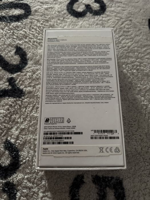 Apple iPhone 14 Pro Space Black 128GB z pudełkiem kablem i szkiełkiem