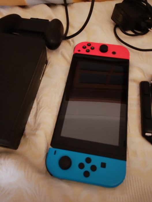 Nintendo switch normal em muito bom estado