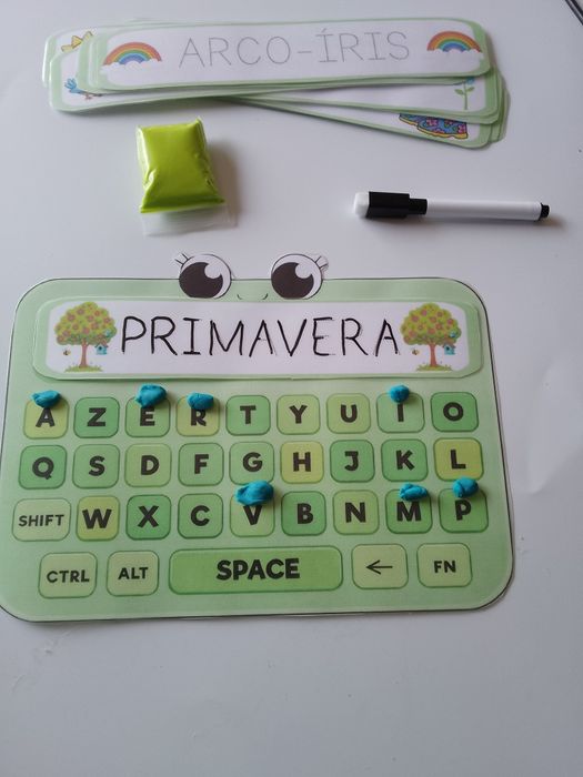 Jogo Montessori primavera