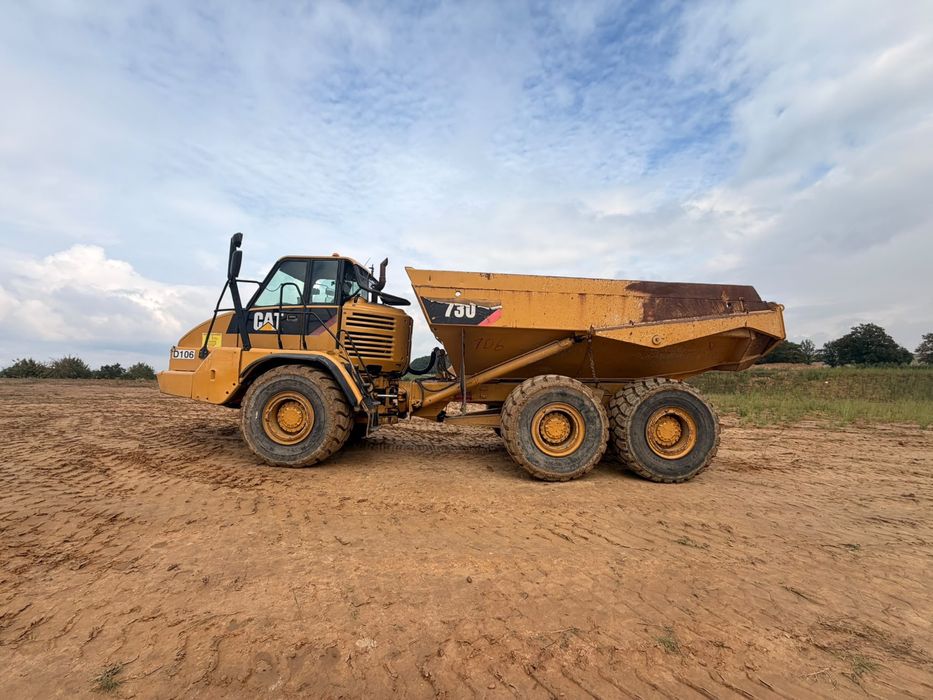 Sprzedam Wozidło CAT 730