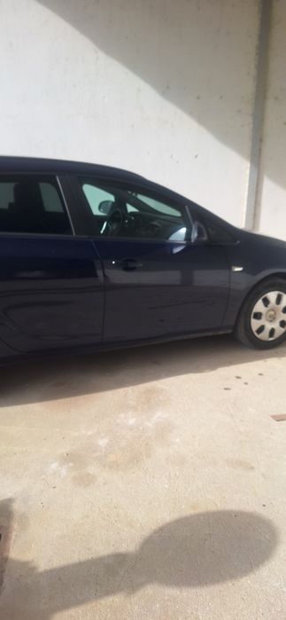 Astra moto Isuzu