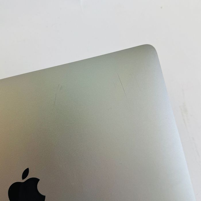 MacBook Air 13" 2020 Space Gary 16GB 256GB SSD