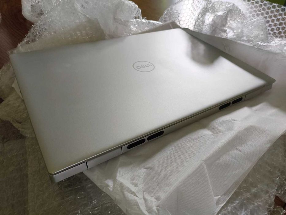 Laptop Dell Inspiron 7630