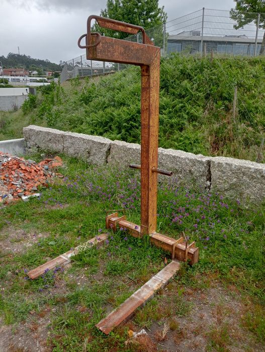 Grua potain 215 DO