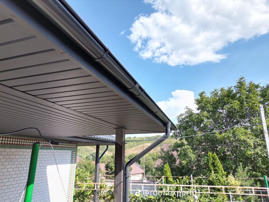 Wykonujemy prace budowlane w zakresie budowy nowych dachów z blachodac