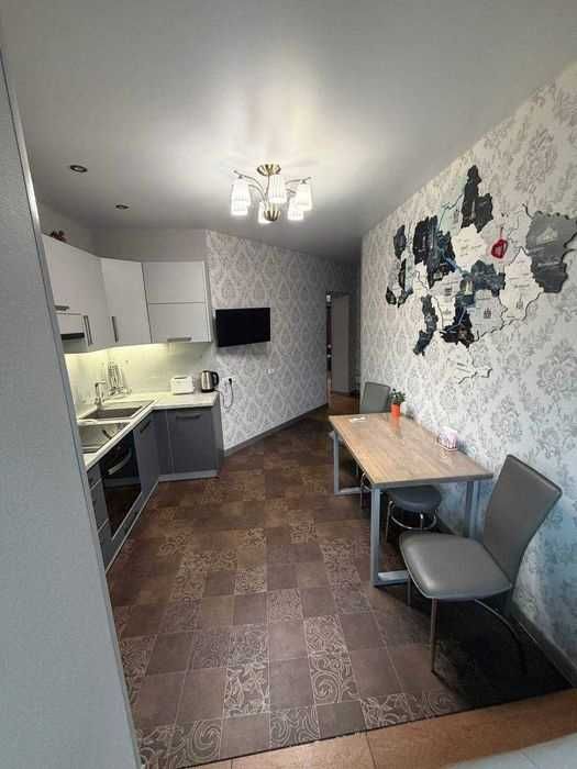 Продам 2 ком. кв. с ремонтом 602 м/р Медкомплекс, ул. Велозаводская LT