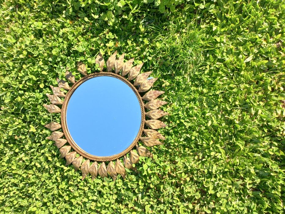 Espelho antigo em bom estado64586096645634120