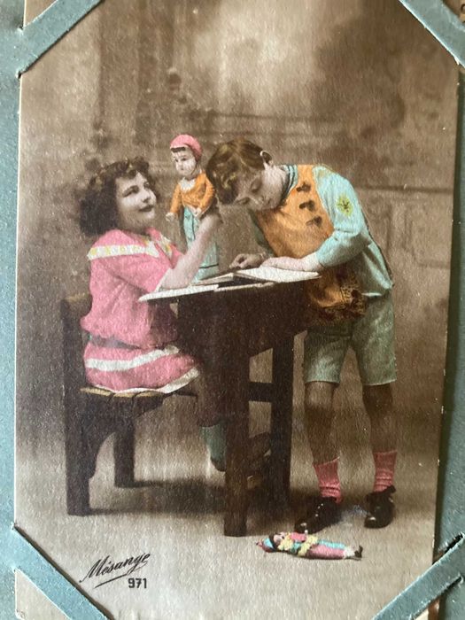 Álbum Vintage - Mais de 100 Postais (RPPC) e Fotos Início Séc. XX