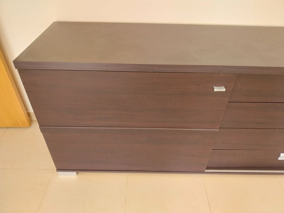 Móvel Bar com gavetas