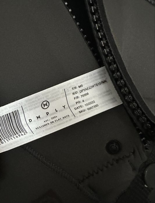 Fato de surf Deeply Explorer II 4/3 Chest Zip – MS, como novo