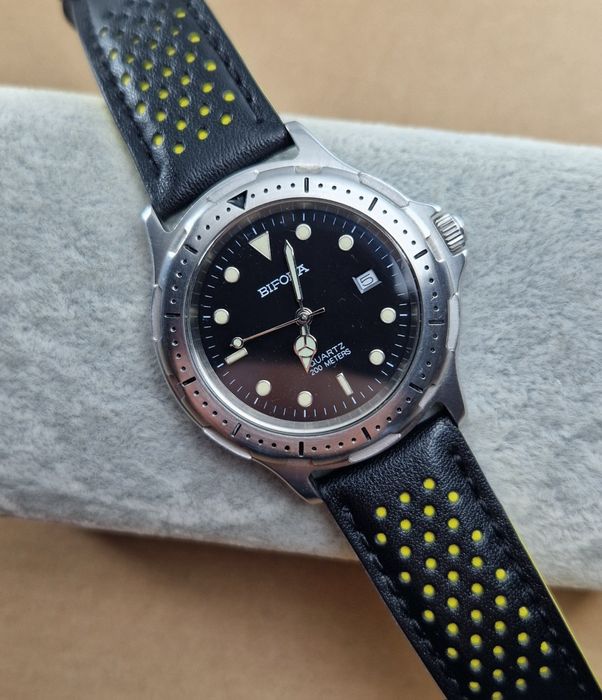 Bifora skin diver