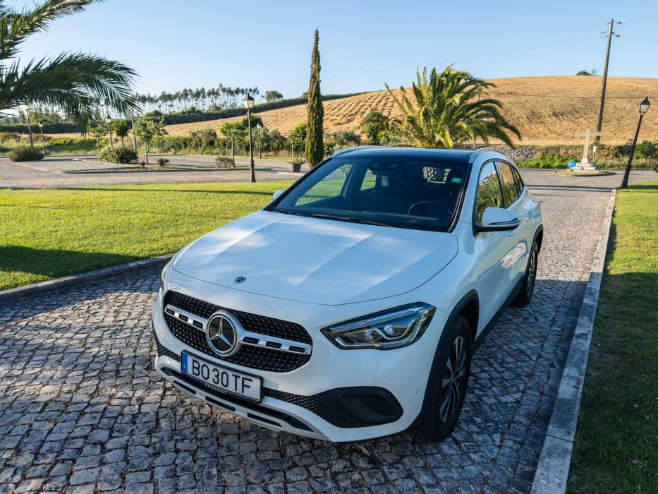 Mercedes GLA250e - 2022 - Híbrido Plug-in - IVA dedutível