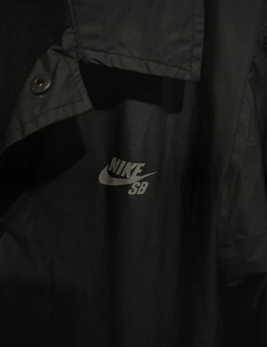 Casaco fino preto Nike Sb
