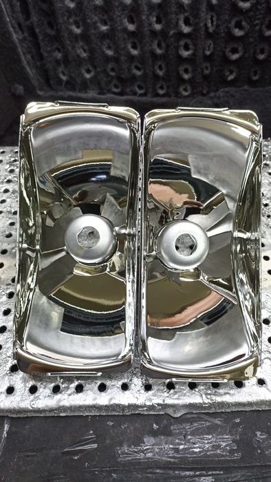 Восстановление отражателей фар