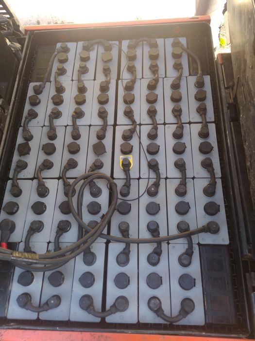 Empilhador toyota 1600kg