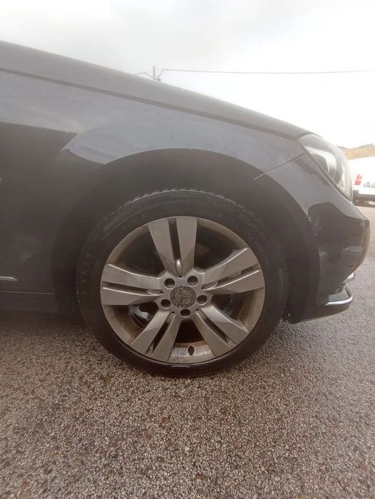 Mercedes W204 carrinha ano 2012