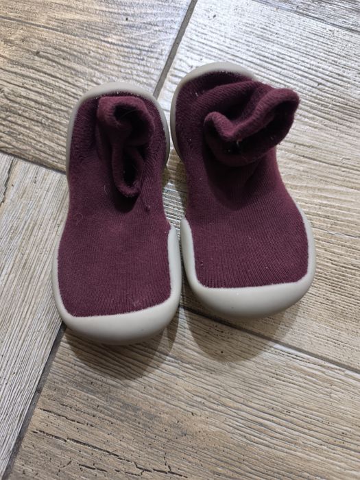 Капці босоногі barefoot