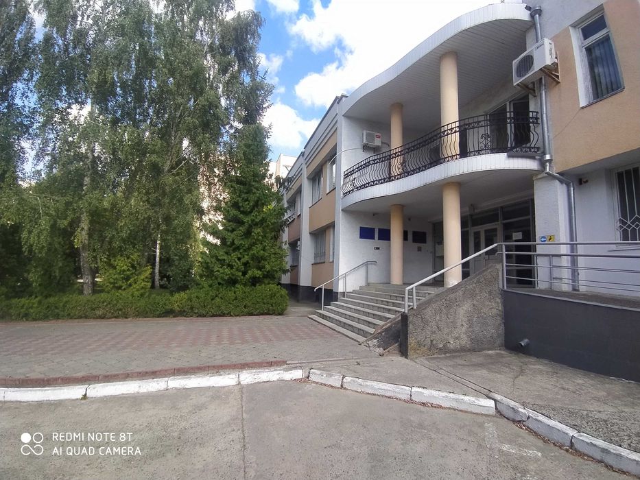 Оренда ОФІСІВ  ЛУЦЬК, вул. КРАВЧУКА 22в (74,4 кв.м-150 грн/кв. м.)