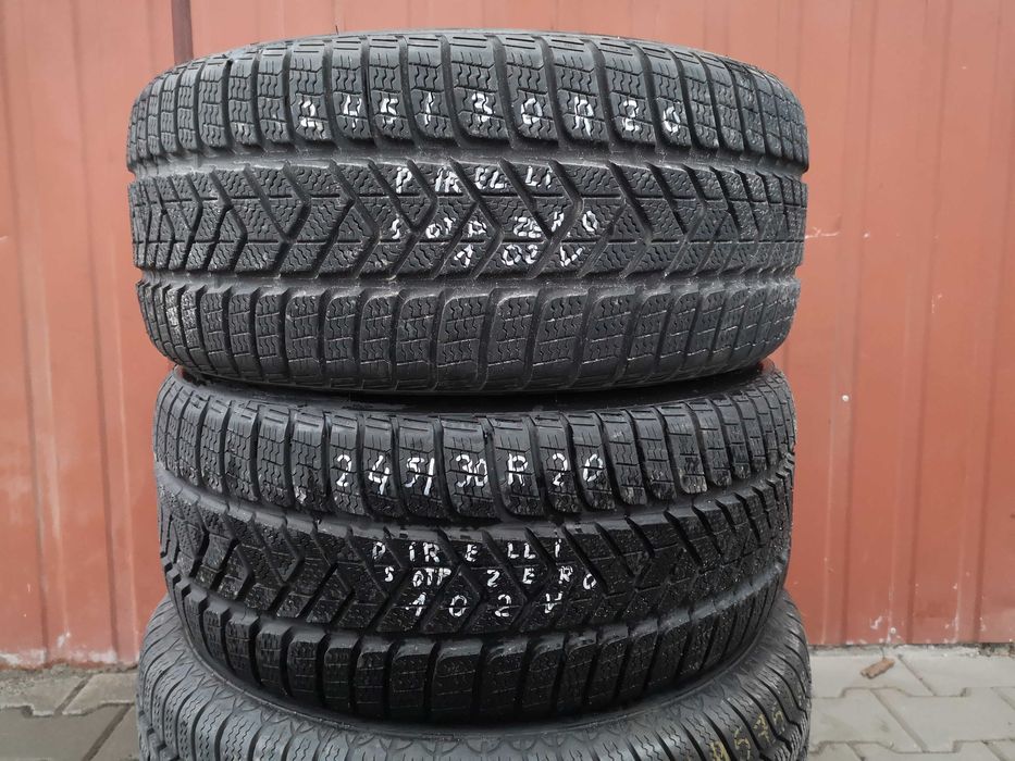 245/30 R20 102V - Pirelli Winter Sotto Zero 3 (2 sztuki)