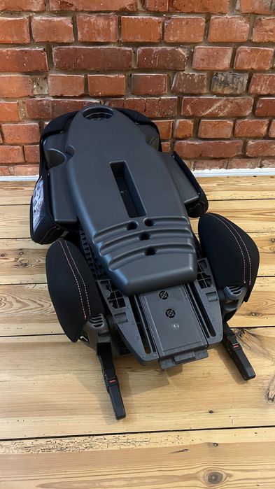 Fotelik samochodowy Takata Maxi (15–36 kg) + Nowy Oryginalny Plecak | Stan Bardzo Dobry | Bezwypadkowy | Isofix