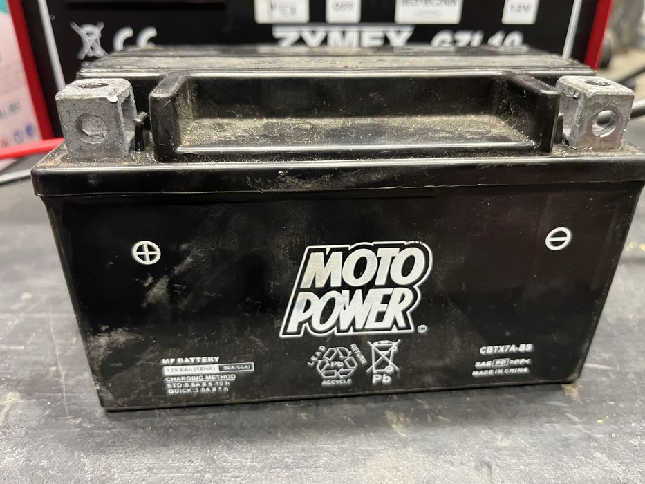 Akumulator 12v6ah105a