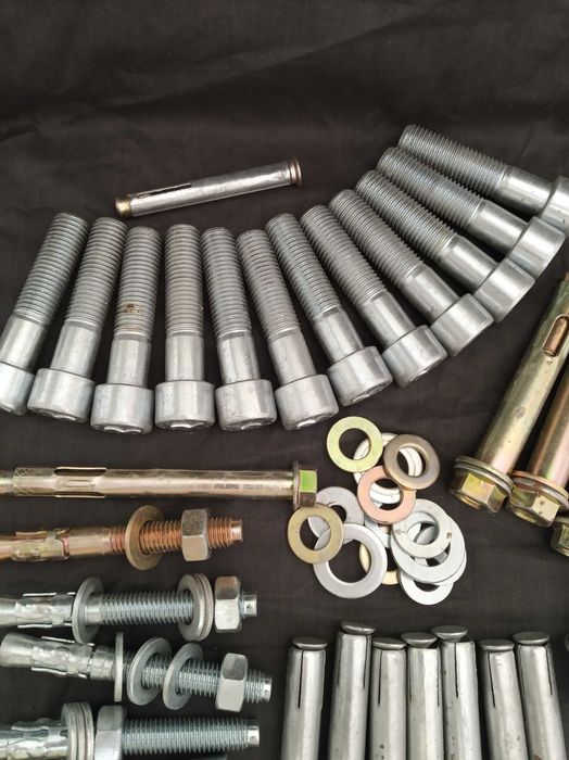 Анкера, болты, гайки, шайбы,  разного диаметра и длины НОВЫЕ