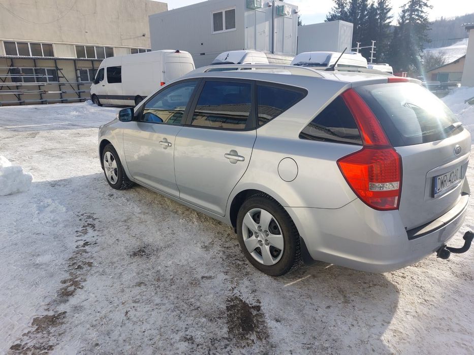 Sprzedam Kia Ceed 2010 roku