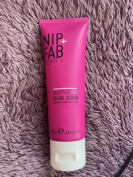 Скраб для обличчя з саліциловою кислотою NIP+FAB Salicylic Fix Scrub 75ml