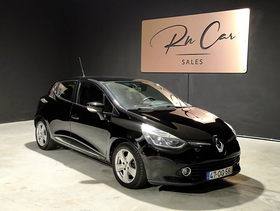 Renault Clio 1.5 dCi 90cv (2014) – Garantia 18 Meses / GPS / Excelente Estado