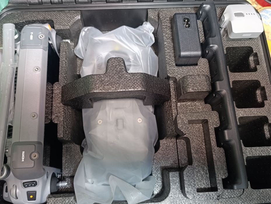 Dji Matrice 4е 2:01хв (без прив'язки до акаунта)