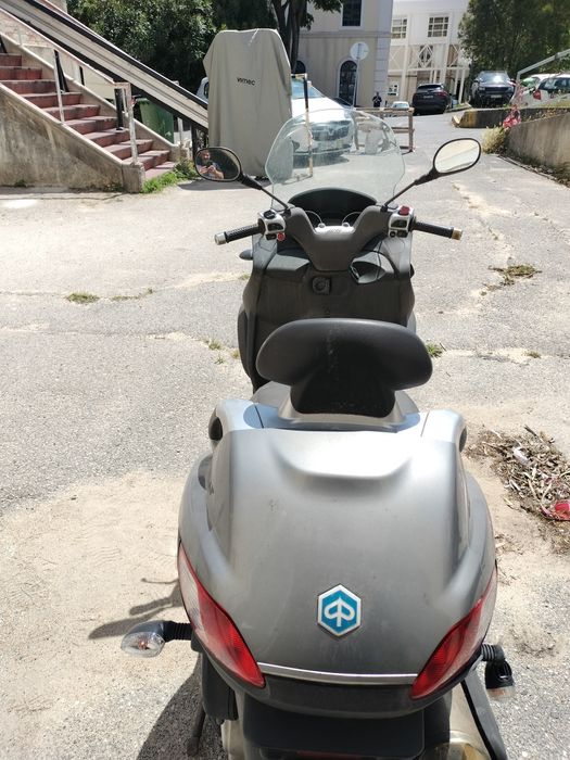Piaggio MP3 400 LT