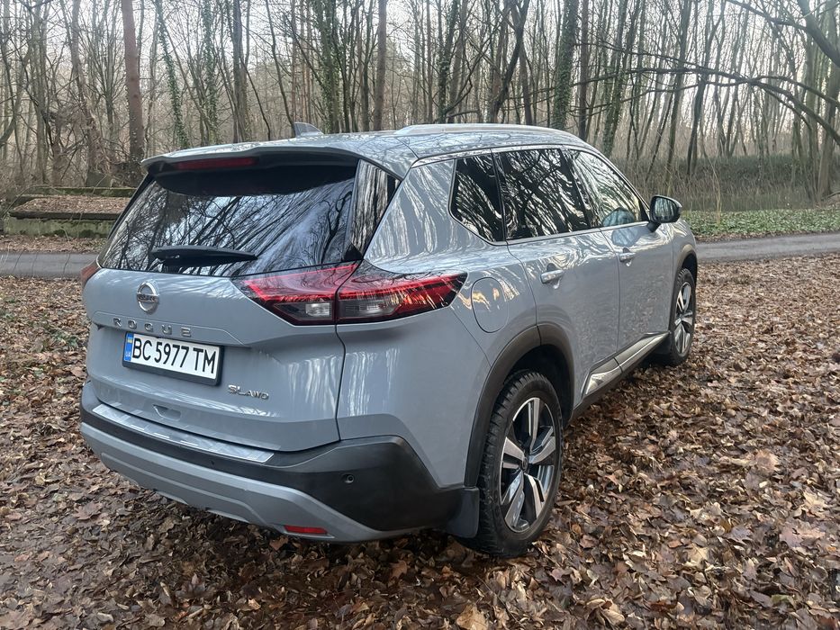 Nissan ROGUE SL AWD 2020 р.в 2.5бензин