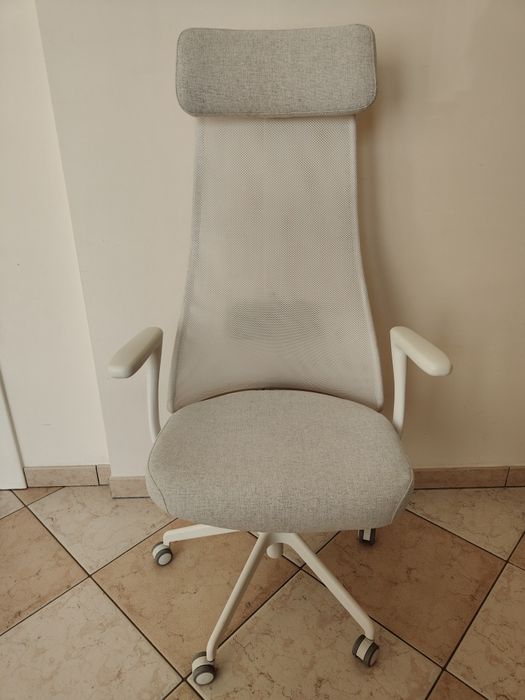 Ikea Jarvfjallet krzesło biurowe ergonomiczne fotel