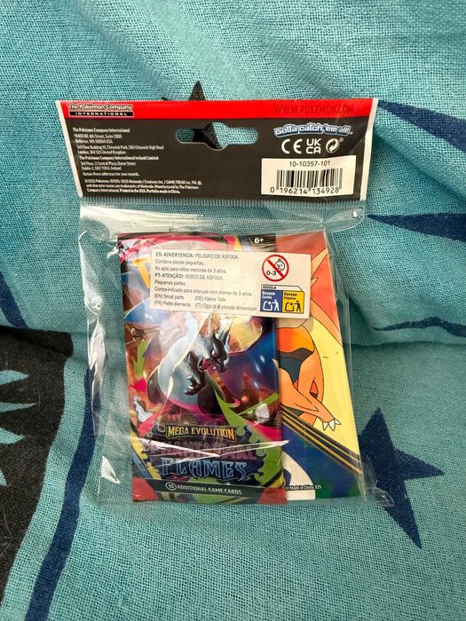 Pokemon TCG Phantasmal Flames Mini Portfolio