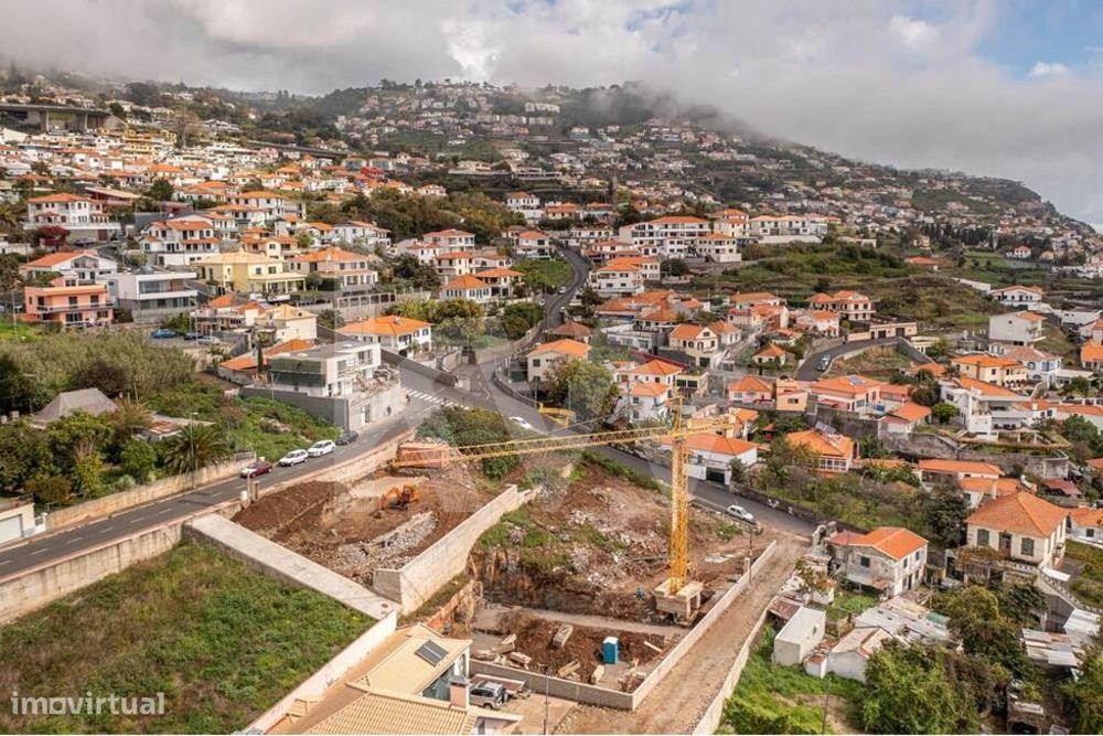 Lote de 520m2 - Quinta do Faial (Sta. Maria Maior) - Funchal