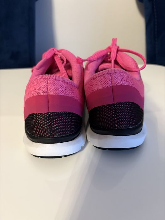 Buty sportowe damskie Nike polecam!!!