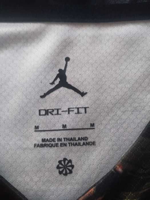 Camisola PSG Jordan Qatar Airways 2025/2026