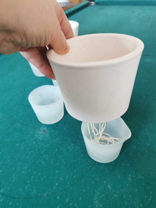 Vasos com reservatório pra água -EVA SOLO.